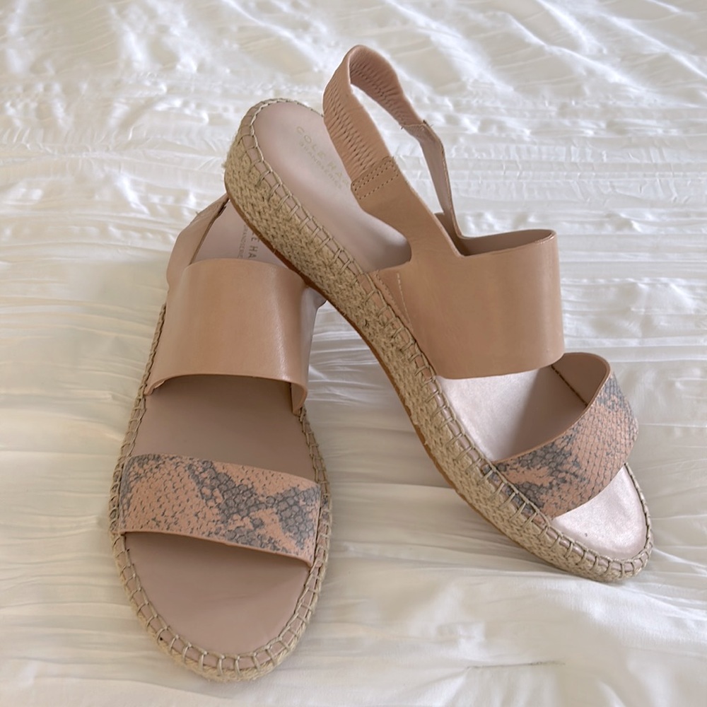 NWOT Cole Haan Women Grand OS Cloudfeel Pink/Snake Slingback Espadrille Size 10